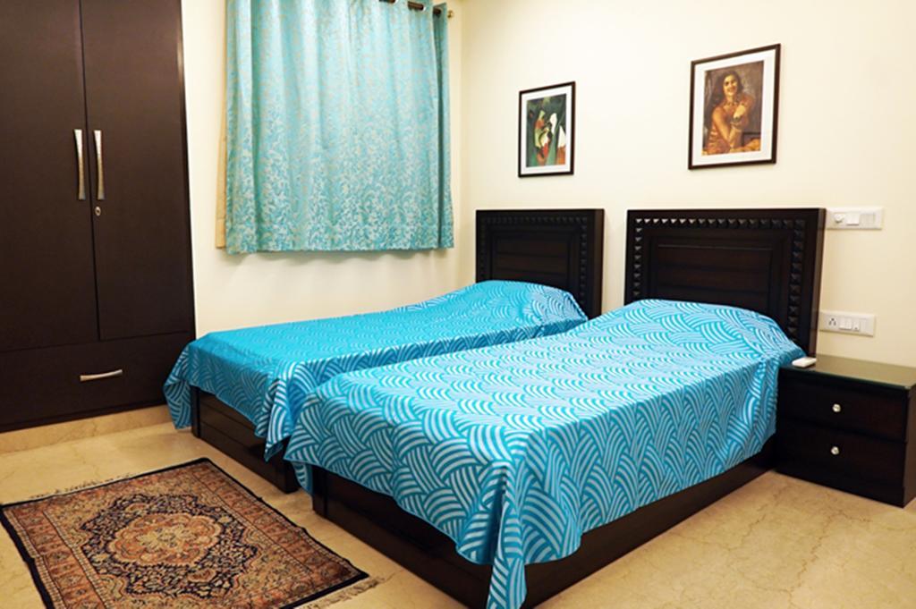 Woodpecker Service Apartments - Green Park New Delhi Luaran gambar